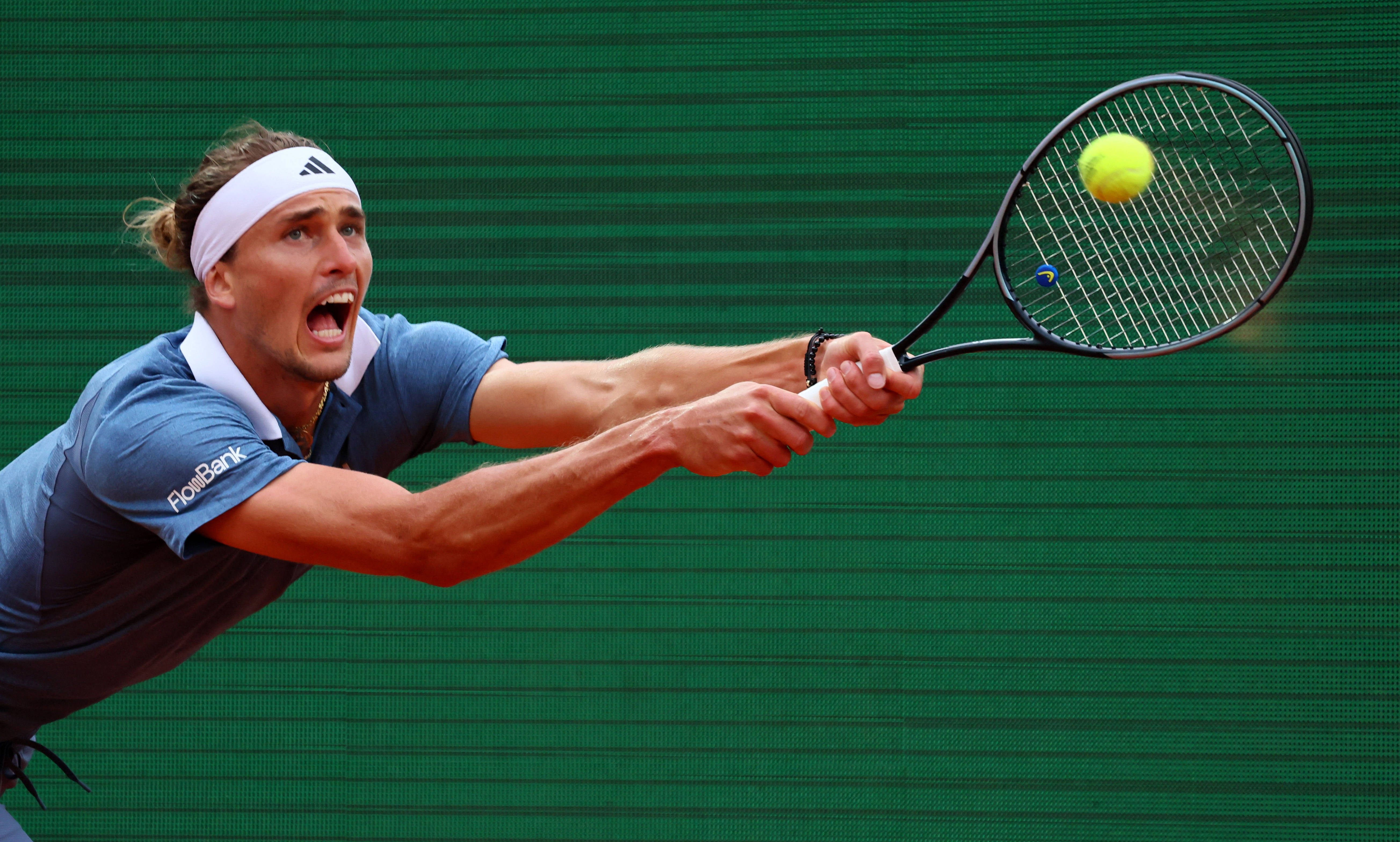 法国网球队绝杀意大利网球队,兹维列夫制霸全场 法国网球队绝杀意大利网球队,兹维列夫制霸全场