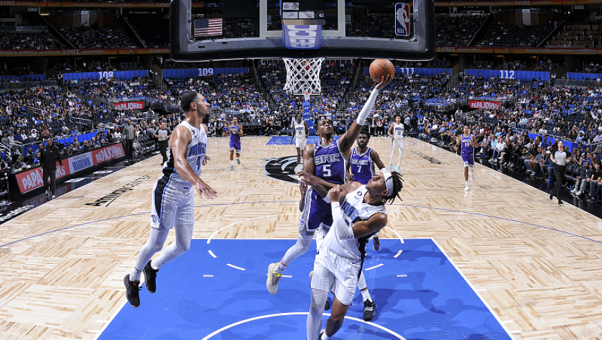 辽宁队完胜北京队，福克斯高光表现