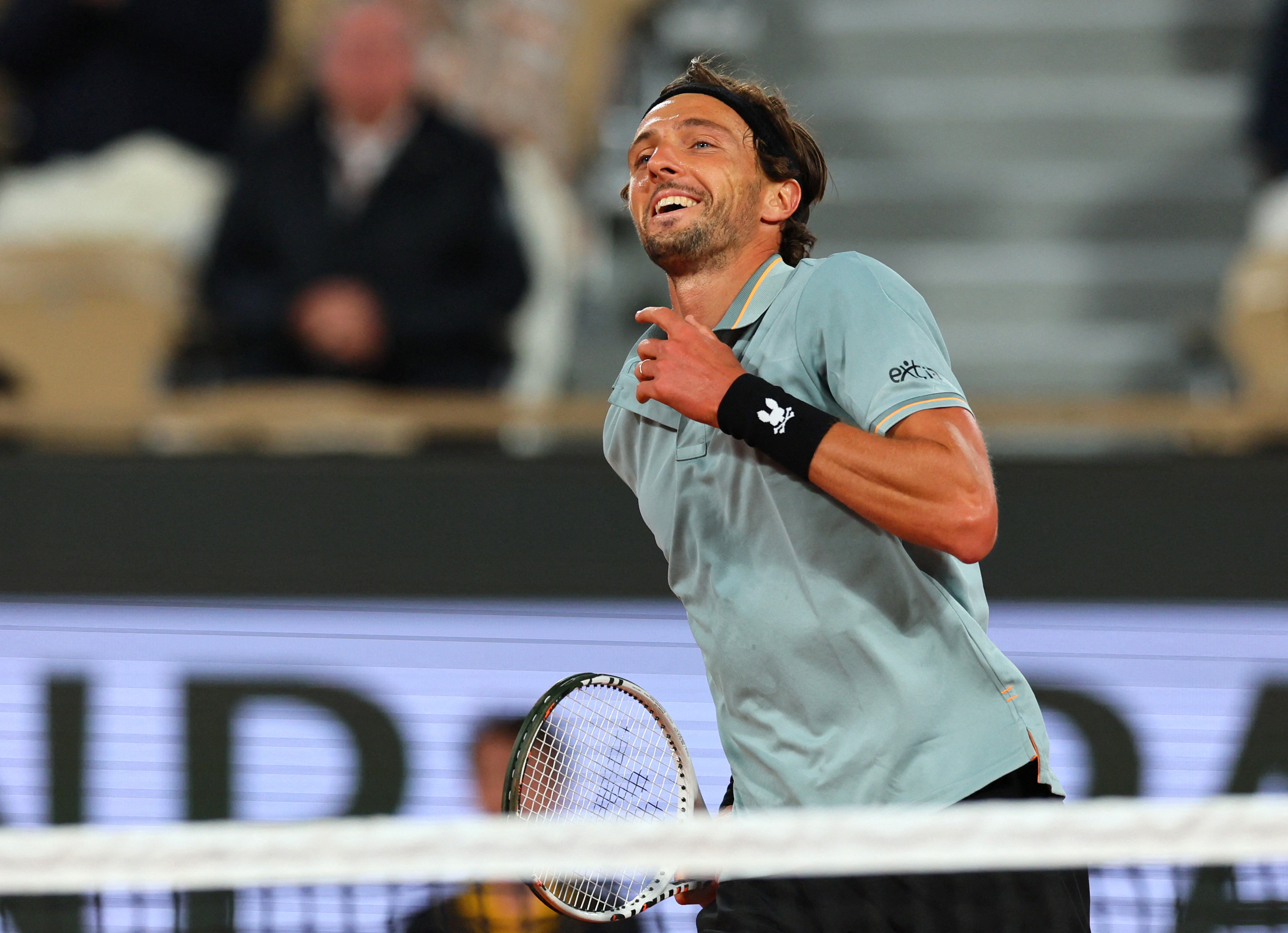 法网碾压年终总决赛，辛纳带队取胜