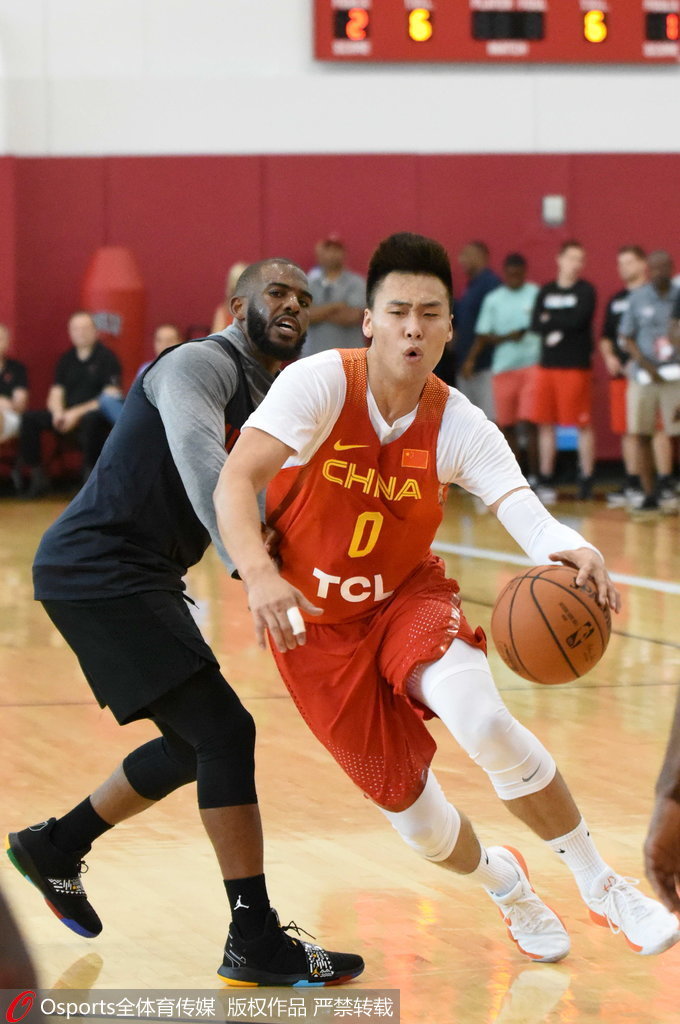 上海队险胜火箭，赵继伟关键制胜